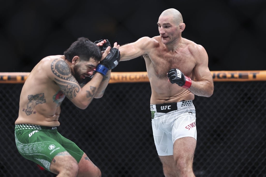 Sean Strickland snaps Anthony Hernandez’s win streak with TKO victory